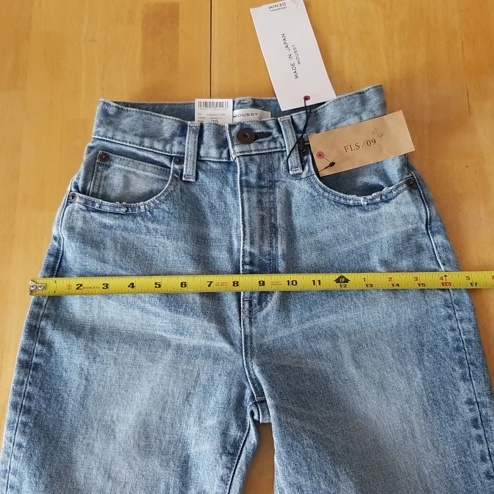 MOUSSY Flare Jeans - Picture 7 of 12